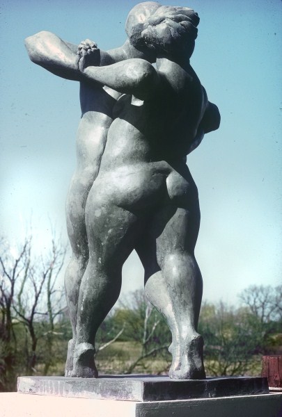 Anniversary Waltz, rear: bronze Anniversary Waltz, rear: bronze